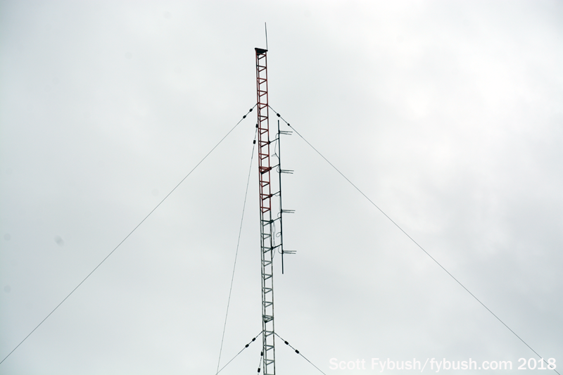 Old FM antenna at WLVL – Fybush.com